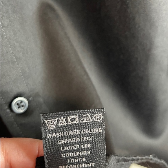 Bellissimo Mens Regular Fit Non-Iron Sateen Dress Shirt Black Long Sleeves 16.5R - Picture 10 of 12